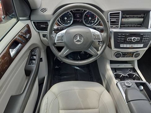 Used 2013 Mercedes-Benz ML 350 4MATIC image 12