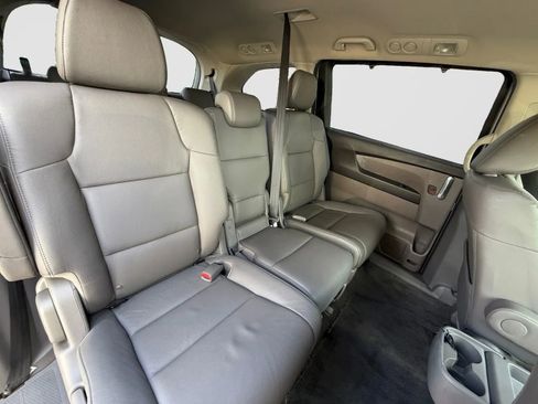 Used 2014 Honda Odyssey EX-L image 19