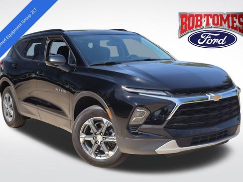 Used 2024 Chevrolet Blazer LT w/ Convenience Package FWD image 1