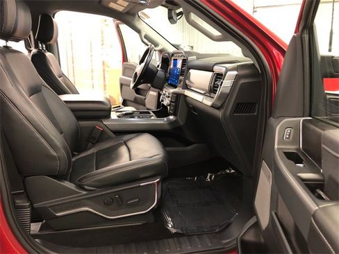 Used 2022 Ford F150 Lariat image 40