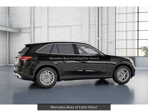 New 2026 Mercedes-Benz GLC 300 4MATIC image 18