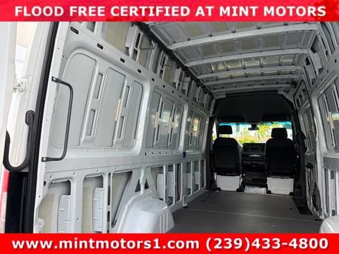 Used 2021 Mercedes-Benz Sprinter 2500 w/ Driver Convenience Package image 16