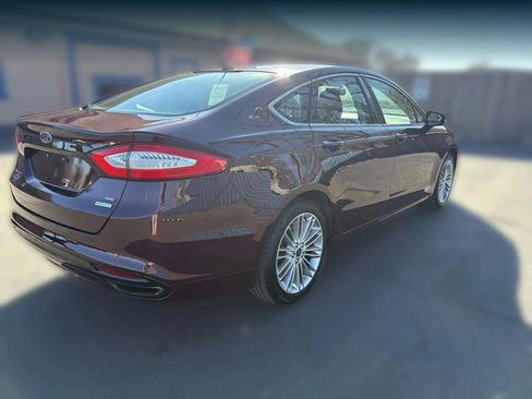 Used 2013 Ford Fusion SE image 7