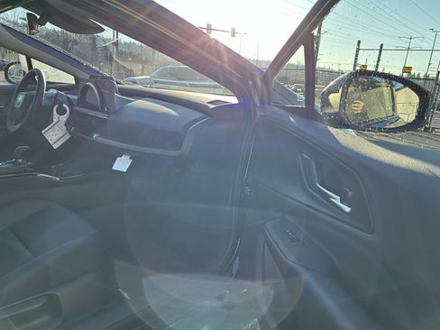 New 2026 Toyota Prius Plug-In Hybrid image 15