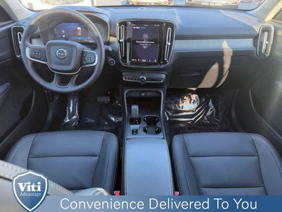Certified 2025 Volvo XC40 B5 Core w/ Protection Package Premier