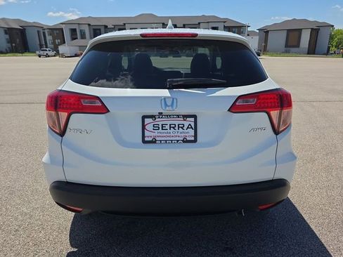 Used 2016 Honda HR-V EX image 12