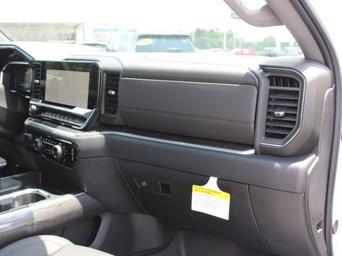 New 2026 Chevrolet Silverado 1500 LTZ w/ LTZ Premium Package AWD/4WD image 34