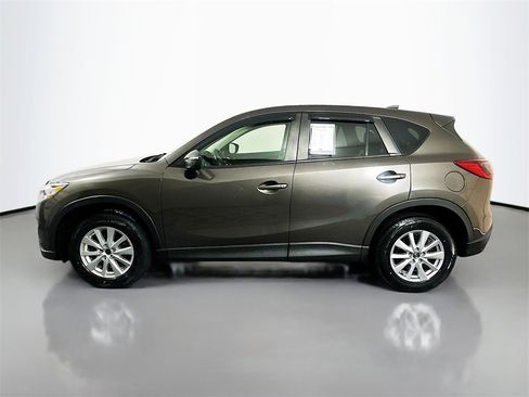 Used 2016 MAZDA CX-5 Touring image 4