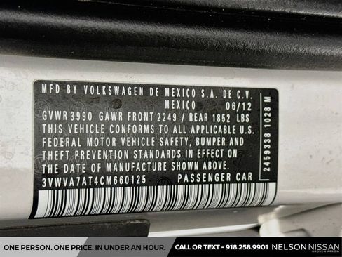 Used 2012 Volkswagen Beetle 2.0T FWD image 30