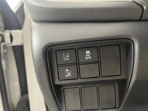 Used 2020 Honda CR-V LX image 20