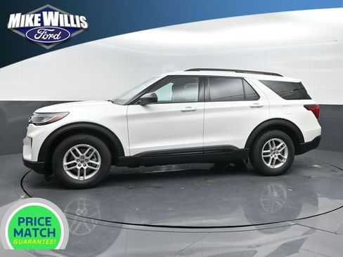 New 2026 Ford Explorer Active image 4