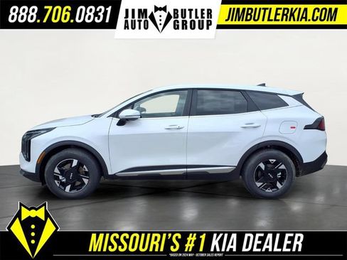 New 2026 Kia Sportage LX FWD image 14