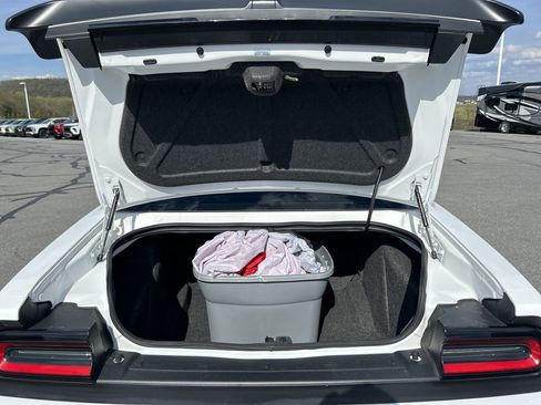 Used 2022 Dodge Challenger R/T Scat Pack image 16