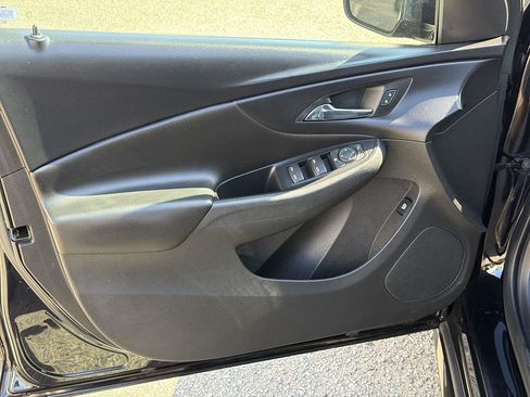 Used 2019 Chevrolet Volt LT FWD image 19