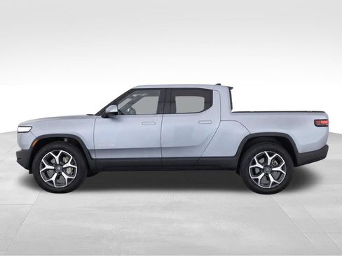 Used 2024 Rivian R1T Adventure AWD/4WD image 8