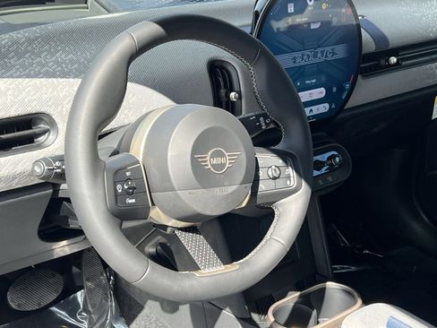 New 2026 MINI Cooper 2-Door Hardtop image 13