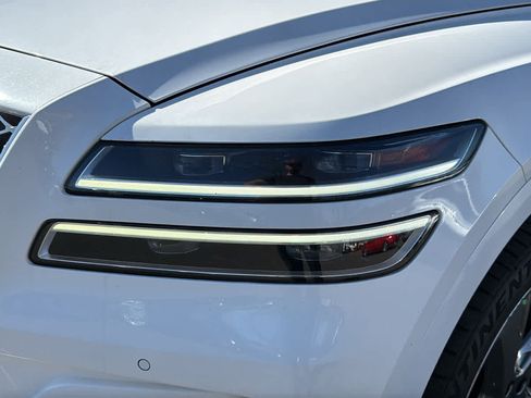 Used 2021 Genesis GV80 3.5T w/ Prestige Package 07 image 9