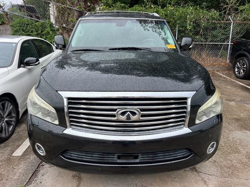 Used 2014 INFINITI QX80 2WD w/ Deluxe Touring Package image 2