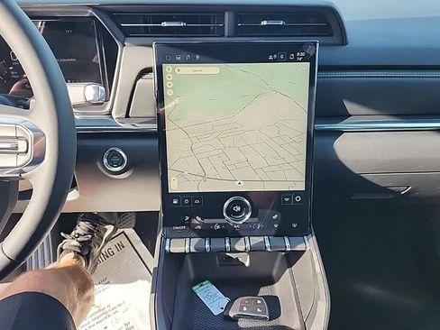 New 2026 GMC Terrain Elevation image 17