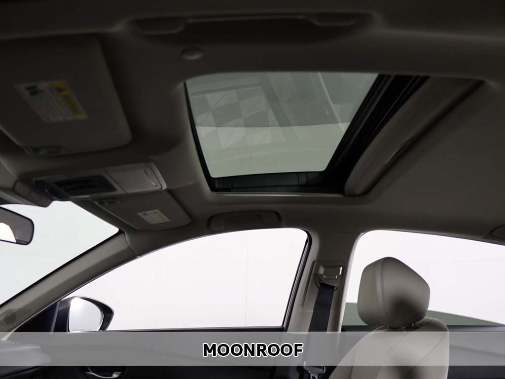 Used 2023 Honda Accord EX image 3