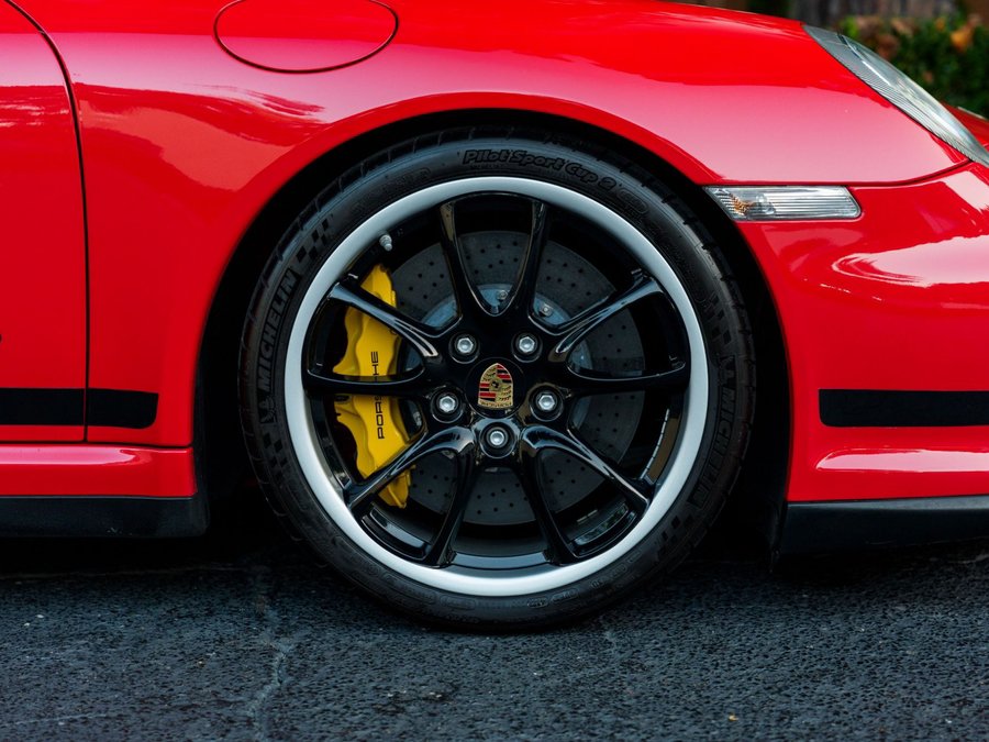 Used 2008 Porsche 911 GT2 RWD image 13