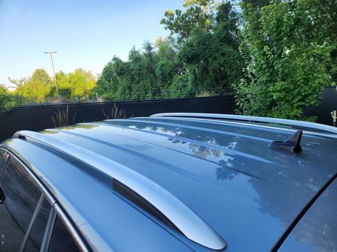 Certified 2023 Volkswagen Tiguan SE image 22