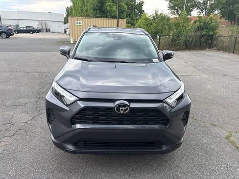 Used 2025 Toyota RAV4 XLE w/ Convenience Package FWD image 2