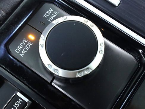 Used 2023 Toyota Tundra Platinum image 30