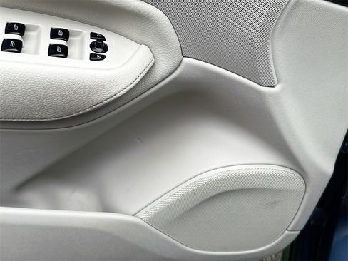 Used 2021 Volvo XC90 T5 Momentum w/ Climate Package image 20