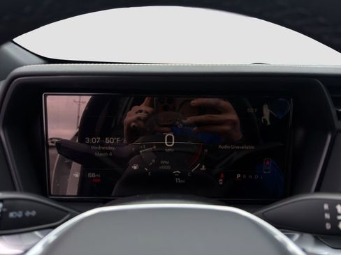 New 2026 GMC Terrain Elevation w/ Elevation Premium Package image 11