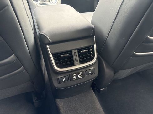Certified 2025 Subaru Outback Touring XT AWD/4WD image 27