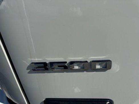 New 2024 Chevrolet Low Cab Forward image 14