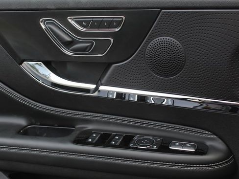 New 2023 Lincoln Corsair AWD w/ Equipment Group 101A image 22