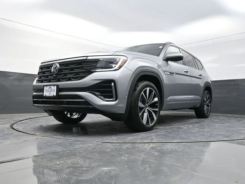 New 2026 Volkswagen Atlas SEL Premium R-Line AWD/4WD image 23