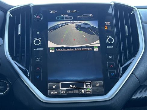 Used 2024 Subaru Ascent Premium w/ Convenience Package image 11