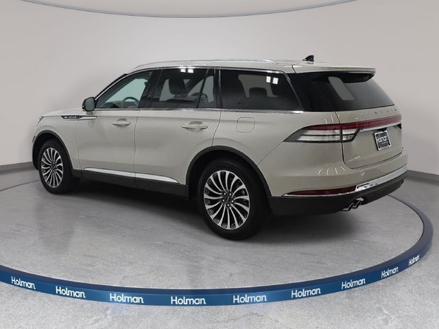 Certified 2023 Lincoln Aviator Reserve w/ Elements Package Plus AWD/4WD image 7