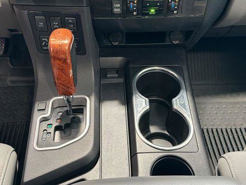 Certified 2019 Toyota Sequoia Platinum AWD/4WD image 15
