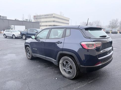 Used 2019 Jeep Compass Sport w/ Tech Group image 3