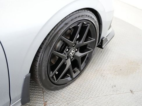 Used 2024 Honda Civic Sport image 47