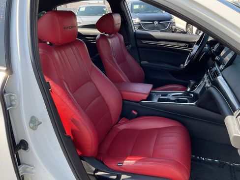 Used 2020 Honda Accord Sport image 21