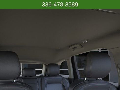 New 2026 Lincoln Nautilus Premier image 22