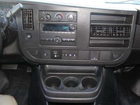 Used 2023 GMC Savana 2500 Extended w/ Driver Convenience Package image 16