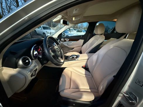 Used 2017 Mercedes-Benz C 300 Sedan image 10