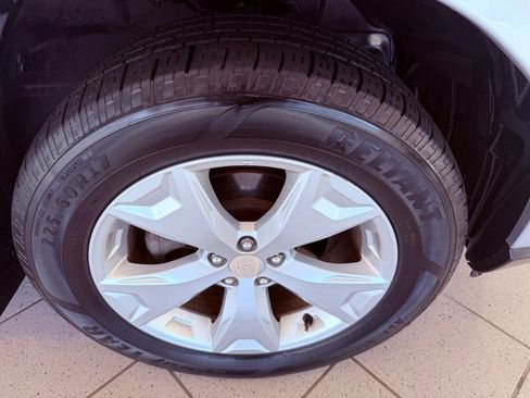 Used 2016 Subaru Forester 2.5i Premium w/ All-Weather Package image 15