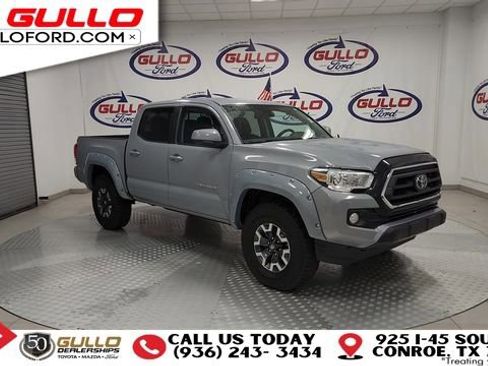 Used 2020 Toyota Tacoma SR5 image 2