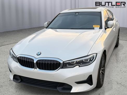 Used 2020 BMW 330i Sedan RWD image 3