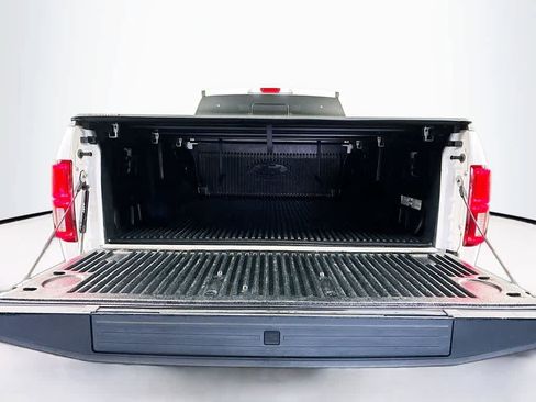 Certified 2018 Ford F150 Lariat w/ Equipment Group 502A Luxury image 21