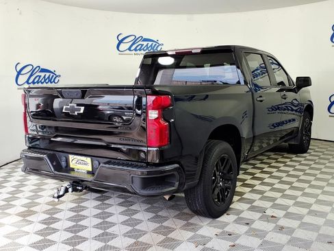 Used 2023 Chevrolet Silverado 1500 Custom w/ LPO, Dark Essentials Package RWD image 7