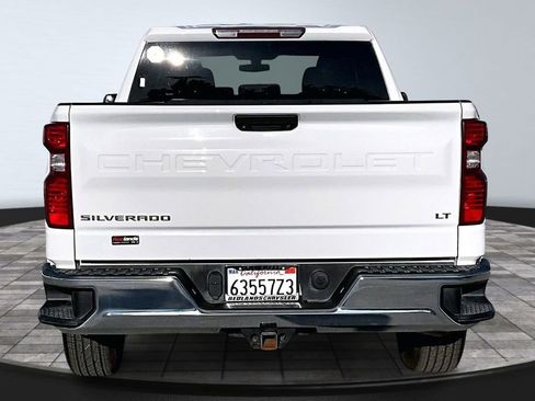 Used 2020 Chevrolet Silverado 1500 LT image 23