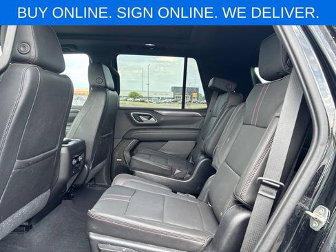 Used 2021 Chevrolet Tahoe RST w/ Luxury Package AWD/4WD image 11